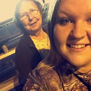 Meet your Posher, Sarah